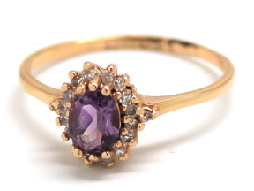Ladies Amethyst/Diamond Ring