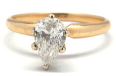 Ladies 14K Pear Diamond Engagement Ring