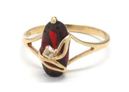 Ladies Garnet/10K Gold Birthstone Ring