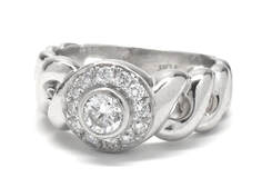 Ladies Diamond/Platinum Engagement Ring