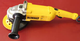 Dewalt DW4517 7-Inch Corded Angle Grinder