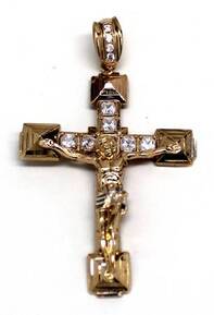 Mens 10K Crucifix Pendant 