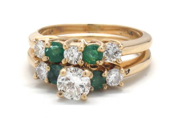 Ladies Diamond/Emerald Wedding Set